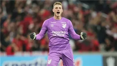 تعليق بينتو كيربيسكي على انضمامه للنصر السعودي 