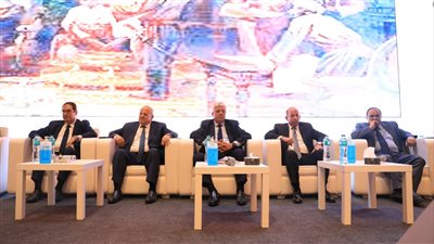 جامعة القاهرة تواصل أعمال التطوير.. 2.5 مليار جنيه لتحديث المستشفيات.. إنشاء أكبر مجمع طبي للأطفال.. وافتتاح أول جهاز قسطرة تداخلية للحالات الطرفية