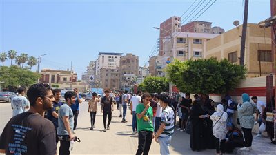 تباين آراء طلاب الثانوية العامة حول امتحان الاستاتيكا بالدقهلية (بث مباشر) 