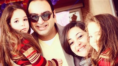 قلبه مقدرش يبعد عنها، شريف بدر الدين يلحق  بزوجته الراحلة بعد  6 سنوات من الفراق