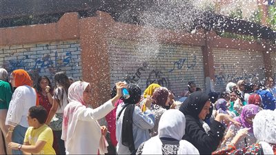 إصابة طالبة بتشنجات عصبية أثناء أدائها امتحان الأحياء في الدقهلية 