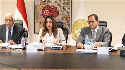 التنمية المحلية تواصل المقابلات الشخصية للمتقدمين لمسابقة القيادات بالمحافظات