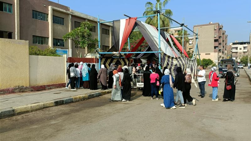 طلاب الثانوية العامة