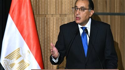 أول تعليق من مدبولي بشأن واقعة تعنيف محافظ سوهاج لطبيبة 