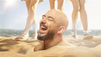 محمود العسيلي يطرح أغنية في الساحل (فيديو)