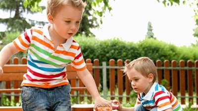 مشروبات طبيعية تغني عن مشروب الطاقة ومهمة لطفلك في الصيف 