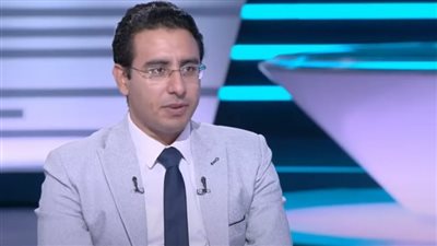 خبير اقتصادي يكشف أسباب تثبيت البنك المركزي أسعار الفائدة 