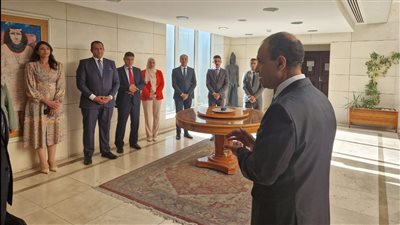 عبد العاطي يتفقد سفارة القاهرة في عمان ويلتقي عددا من ممثلي الجالية المصرية بالأردن (صور) 