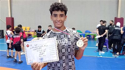 الأوليمبي يحصد المركز الأول في بطولة الإسكندرية للمصارعة