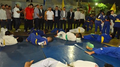 محافظ أسيوط يشهد فعاليات مهرجان ذوي الهمم ويسلم الدراجات ضمن مبادرة 