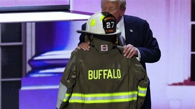 لفتة إنسانية من ترامب تجاه قتيل عملية اغتياله الفاشلة (صور)