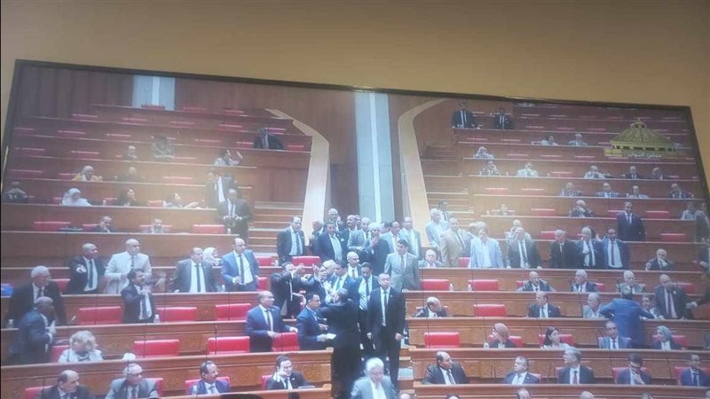 مناقشة برنامج الحكومة