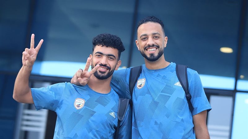 لاعبو بروكسي، فيتو