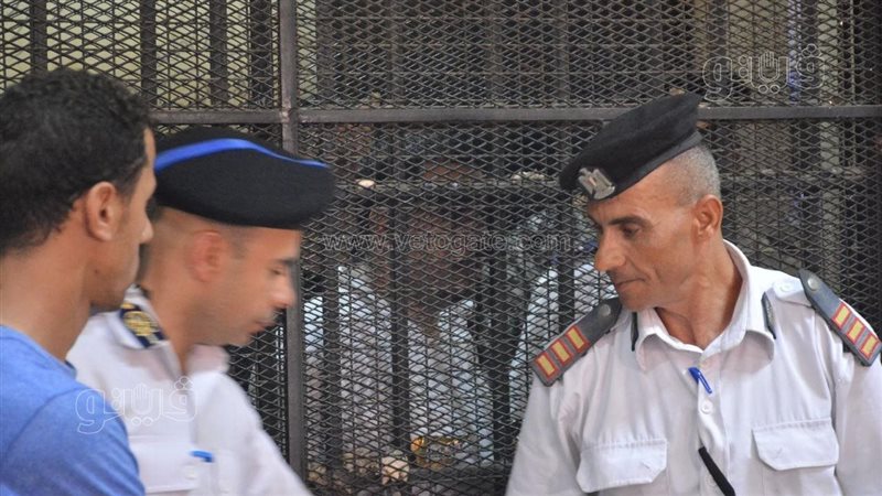 سفاح التجمع، فيتو