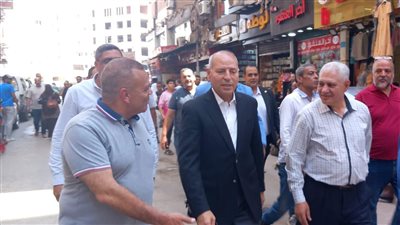 محافظ القاهرة يتفقد منطقة الألف مسكن