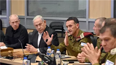 إعلام إسرائيلي: مناقشات بتل أبيب للرد على الهجوم اليمني