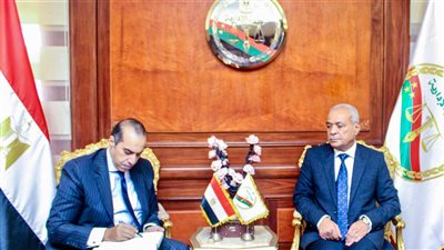 النيابة الإدارية تستقبل وزير الشئون النيابية والقانونية