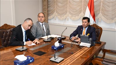 بعد حوادث الغرق والاختناق، تعليمات جديدة من وزير الشباب والرياضة لمديري المديريات 