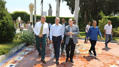 محافظ القاهرة يتفقد أعمال تطوير حديقة الأندلس