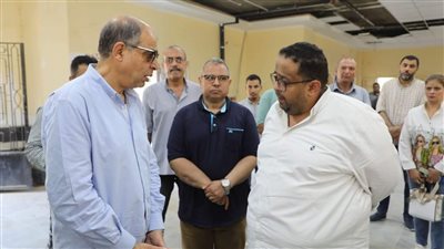 محافظ المنيا خلال تفقده مجمع ميانة: الإنجاز ليس بكثرة الكلام 