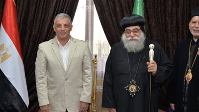 محافظ الإسماعيلية يستقبل وفدًا من الأزهر والأوقاف والكنيسة (صور)