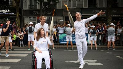 حكاية صحفية لبنانية حملت شعلة أولمبياد باريس (فيديو)