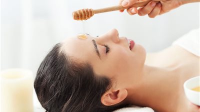 12 علاجا طبيعيا للتخلص من حب الشباب