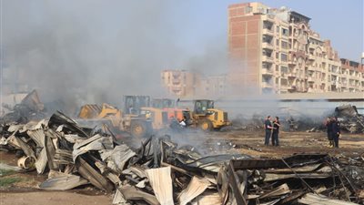 أخبار الحوادث، إخلاء سبيل 79 محبوسًا احتياطيًا.. حقيقة استيلاء ضابط شرطة سابق على مطعم بالساحل الشمالي.. ترحيل 6 سودانيين لأسباب تتعلق بالصالح العام