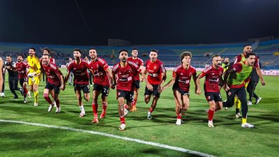 الأهلي أمام سيراميكا.. وسام أبو علي يسعى للاقتراب من صدارة هداف الدوري.. الأحمر يستهدف وضع قدم نحو اللقب 44.. وكولر يطمح في معادلة رقم جوزيه