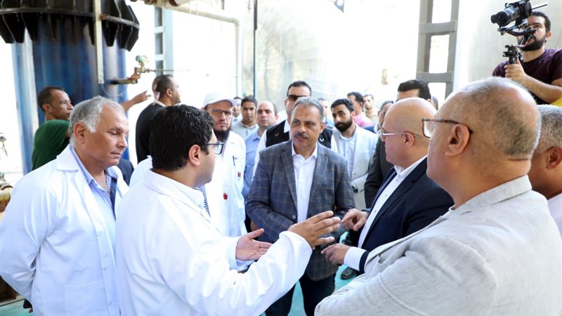 محافظ الشرقيةيتفقدشركات