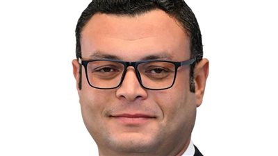 وزير الإسكان يتابع أعمال تنفيذ وتطوير الطرق والمحاور بالمدن الجديدة