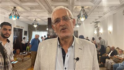 عاطف مغاوري أمام ضريح عبد الناصر فى ذكرى 23 يوليو: نحن على العهد باقون 