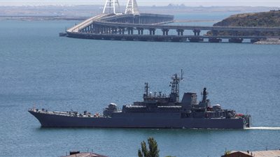 6 قتلى ومصابين، هجوم مسيرات أوكراني يستهدف سفينة روسية قرب القرم