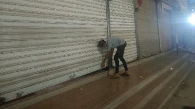 محافظ الشرقية يطمئن على التزام أصحاب المحال بالغلق