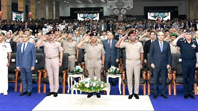 القائد العام للقوات المسلحة يشهد فعاليات المؤتمر العلمي الدولي الرابع للاتصالات