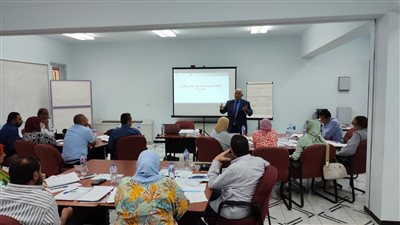 رئيس صرف الإسكندرية يتابع البرنامج التدريبي لمديري العموم 