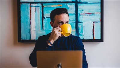 قهوتك الصباحية، تظبط مزاجك وتحميك من الاكتئاب والزهايمر وباركنسون