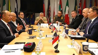 وفد سلطة الطيران المدني يزور إدارة الجمارك وحماية الحدود الأمريكية لبحث التعاون