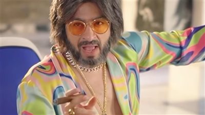 حمادة هلال يفاجئ الجمهور بلوك صادم.. ما القصة؟ (صور)