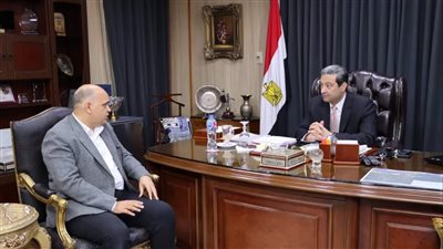 محافظ دمياط يشدد على تكثيف الحملات التفتيشية على الأسواق والمخابز