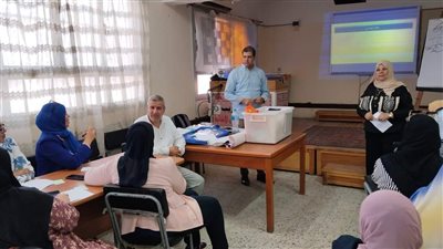 مدير تعليم دمياط يشهد فعاليات تدريب القيادات
