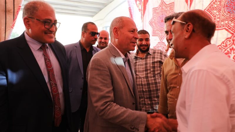 محافظ القاهرة،فيتو