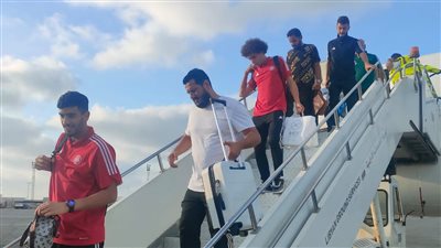 مصر للطيران تنقل 3 فرق ليبية من روما إلي معيتيقة