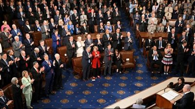 مرة كل نحو 40 ثانية، رقم قياسي لتصفيق أعضاء الكونجرس الأمريكي لنتنياهو أثناء كلمته