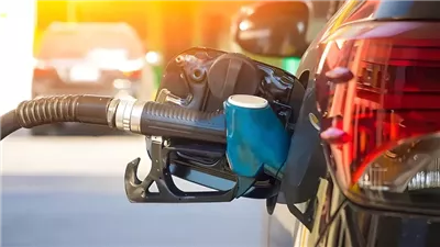 موعد تطبيق الزيادة الجديدة لأسعار البنزين والسولار والمازوت