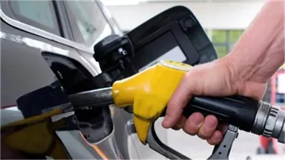 بعد زيادة أسعار البنزين، أوبر وكريم تناقشا رفع الأجرة 