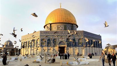 مستوطنون إسرائيليون يهاجمون المسجد الأقصى