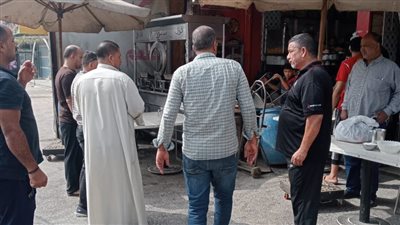 رئيس مدينة بلبيس ومدير التموين يتفقدان المخابز وحملات إزالة الإشغالات 