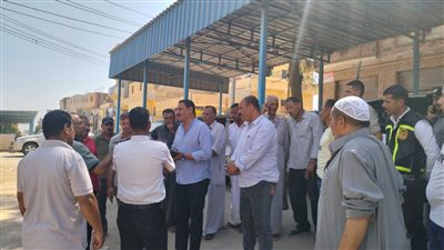 بعد رفع أسعار الوقود، انتظام حركة سيارات الأجرة داخل مواقف السرفيس بالشرقية
