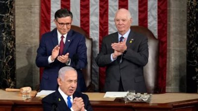 صحيفة أمريكية: إسرائيل تكثف الضغط على واشنطن لتسريع تسليم الأسلحة